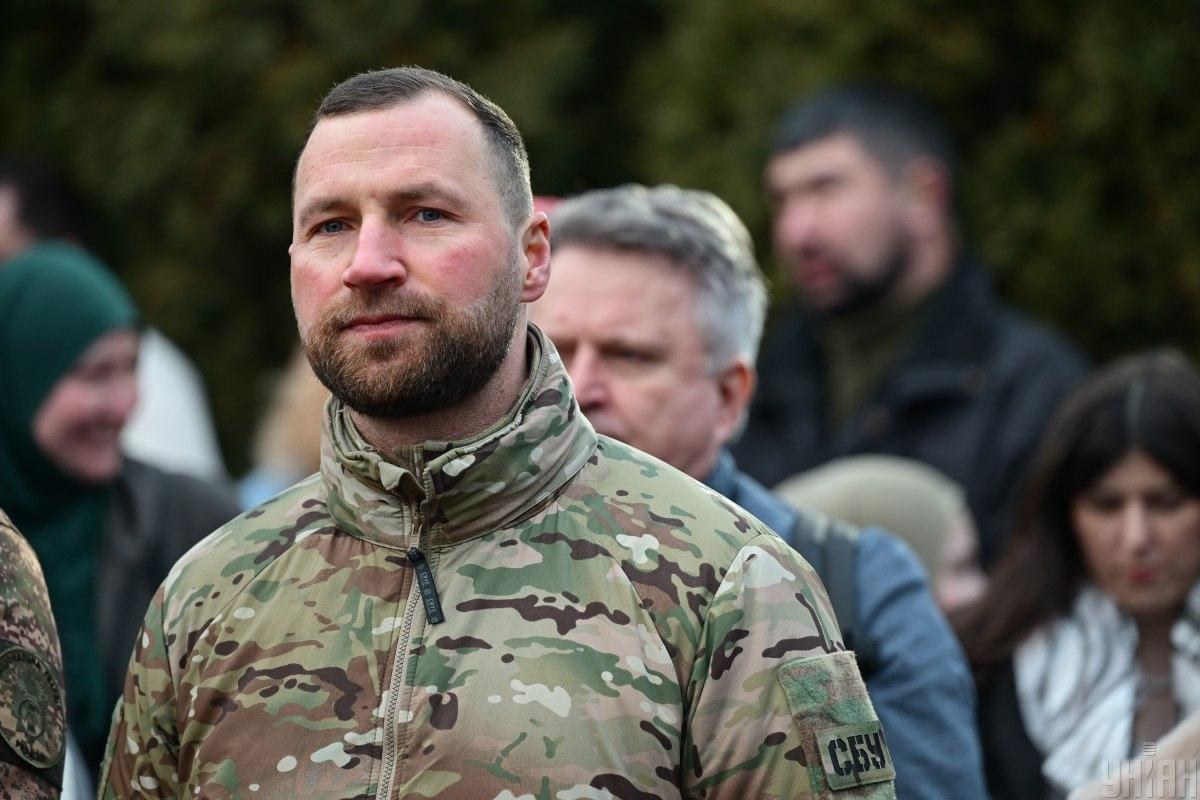 Уряд тимчасово поклав обов’язки міністра оборони на Євгенія Хмару