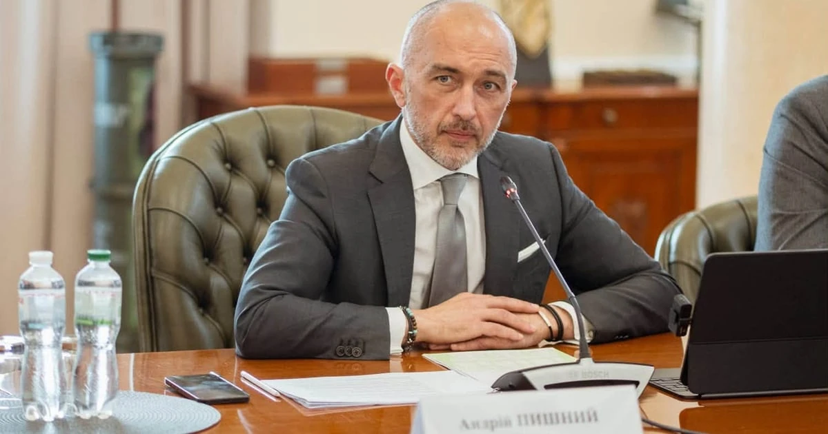 Пишний заперечив свою роль у призначенні Веселого в «Сенс Банк», але знайомство не відкинув